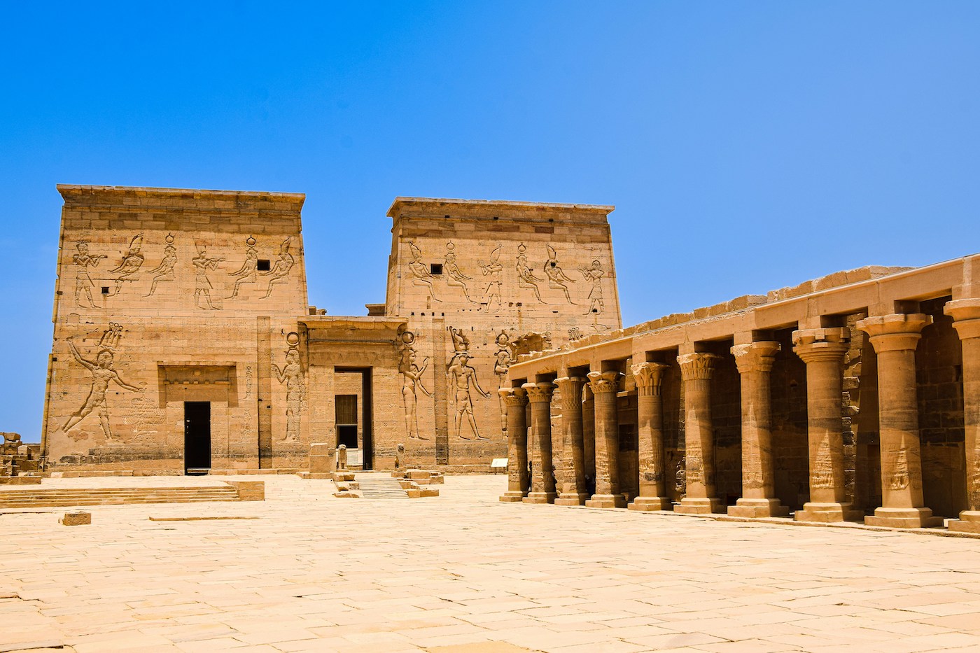 4 Days Nile Cruise from Aswan to Luxor
