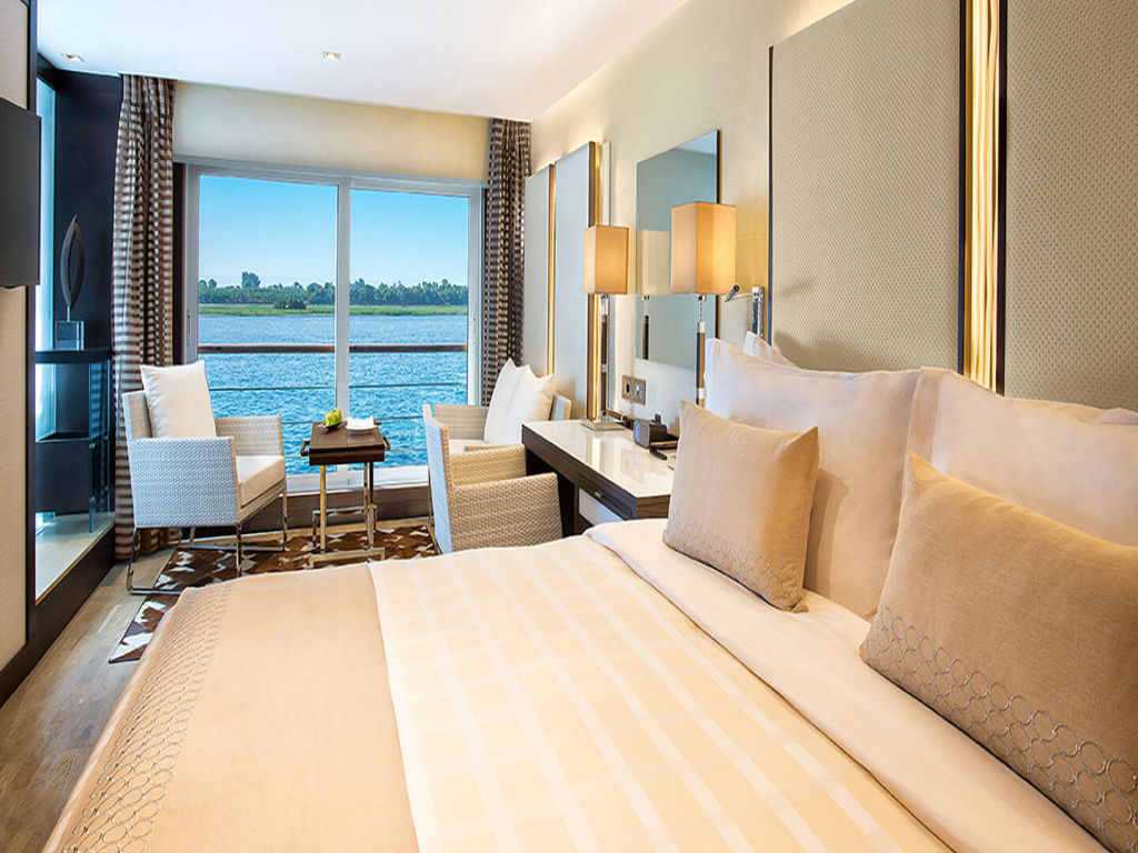 Cairo Pyramids and Luxury Oberoi Philae Nile Cruise