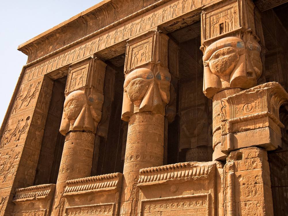 Private Half Day Tour: to Dendera Temple From Luxor €