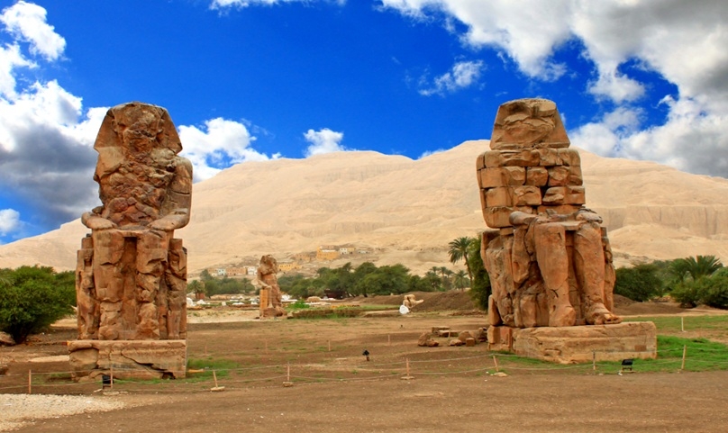 Luxor Private Full Day Tour: Valley of Kings-Hatchepsut-Colossi of Memnon- Karnak/Luxor Temples