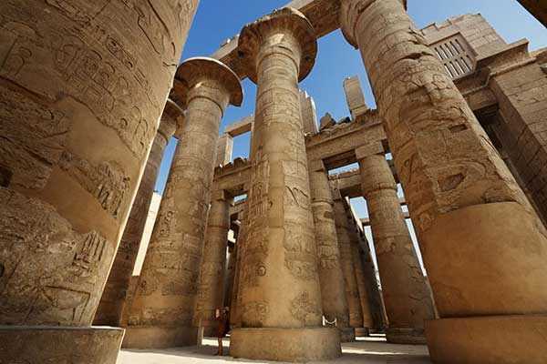 Luxor Private Half Day Tour: Medinet Habu - City Monastery - Tombs of Nobles