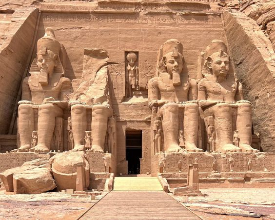Luxor Private Half Day Tour: Medinet Habu - City Monastery - Tombs of Nobles