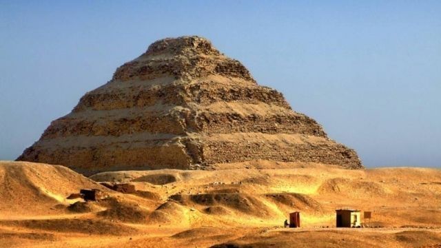 Private Half-Day Tour: Sakkara & Dahshur from Cairo