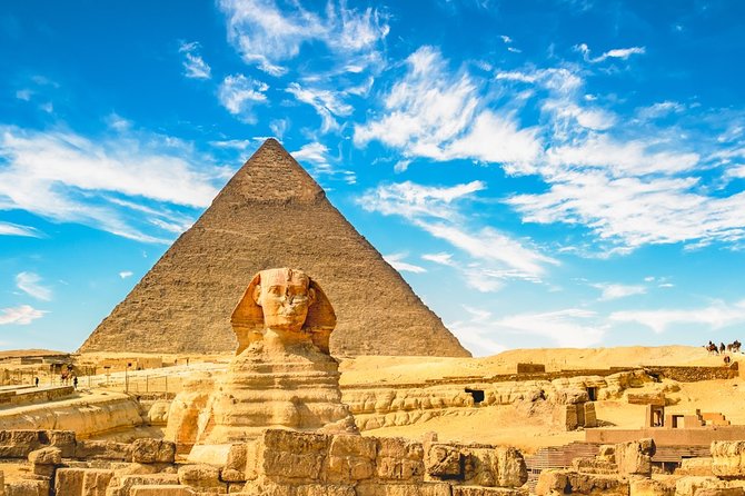 Private Half- Day Tour: Great Pyramids - Sphinx - Egyptian Museum