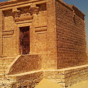 Day Tour to El Minya & Tal Al Amana & Bani Hassan from Cairo by Road