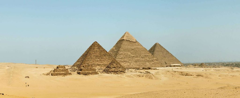 Private Full Day Trip: to Fayoum Pyramids from Cairo