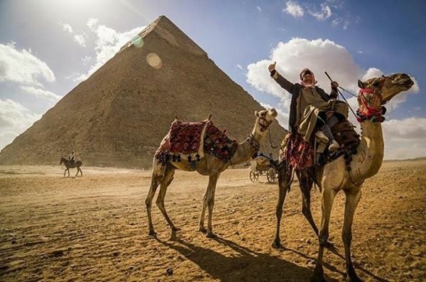 Camel/Horse Ride at the Great Giza Pyramids