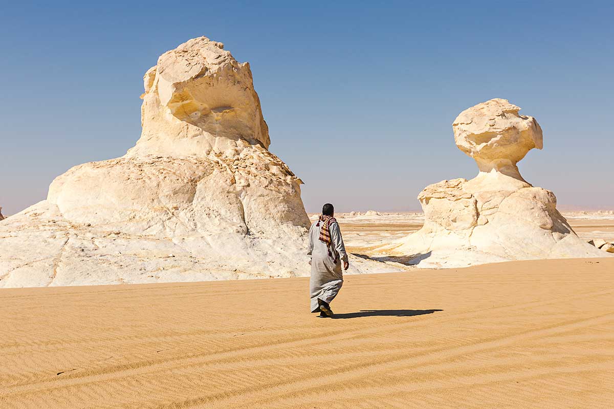 3 Days Trip to Black & White Desert, Bahariya Oasis from Cairo