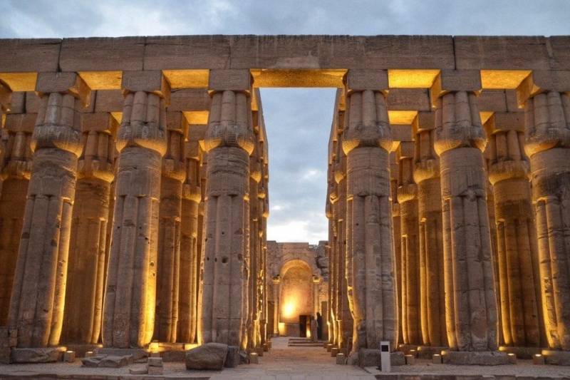 Private Half-Day Tour: Sakkara & Dahshur from Cairo