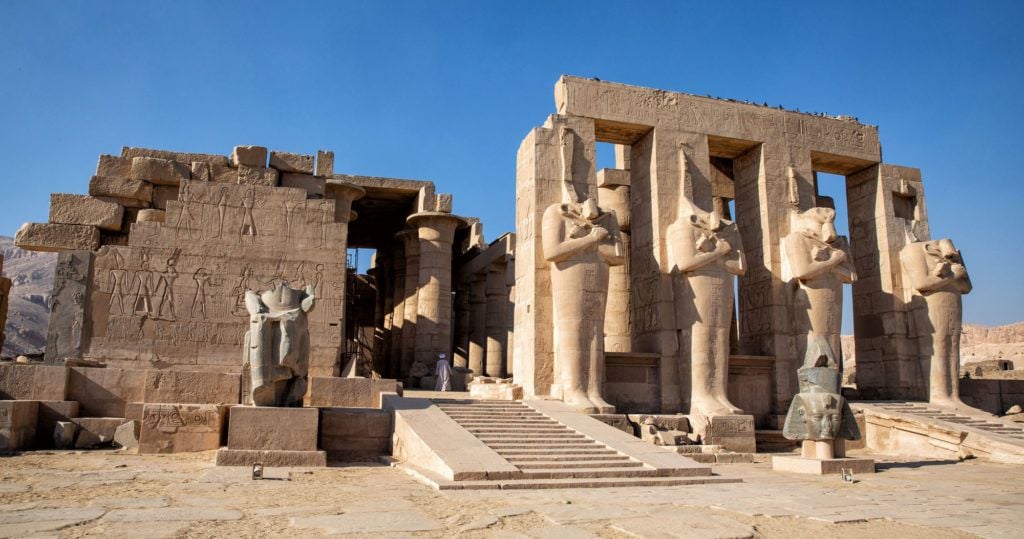 Private Half-Day Tour: Sakkara & Dahshur from Cairo