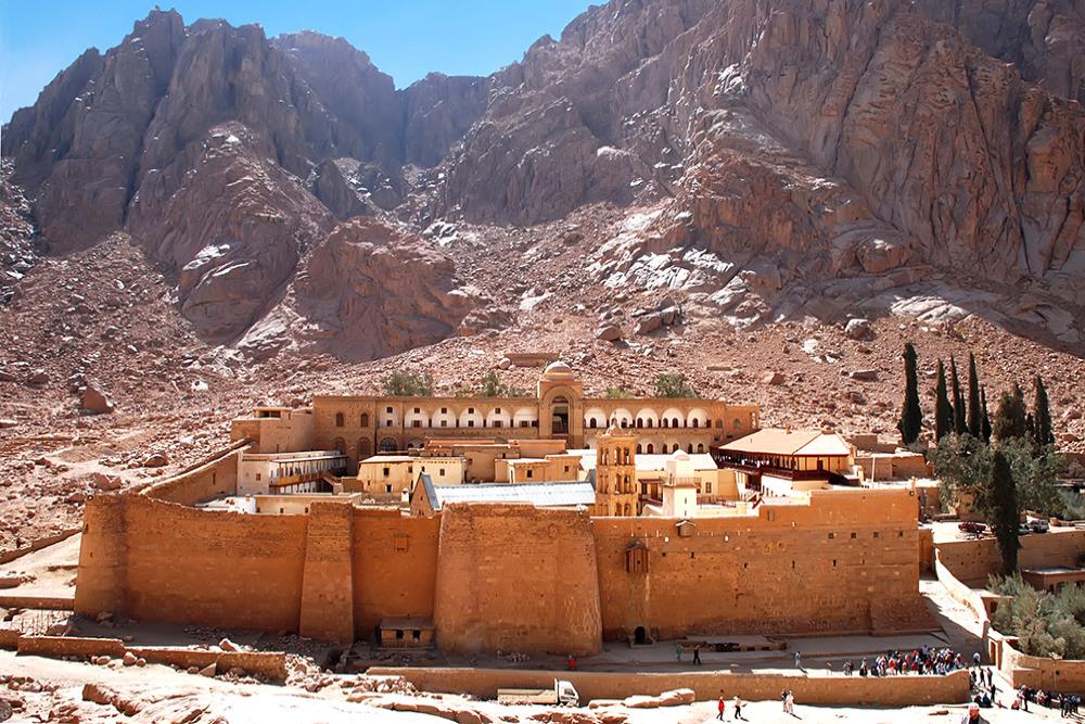 Mount Sinai & St.Catherine Monastery from Sharm-El-Sheikh