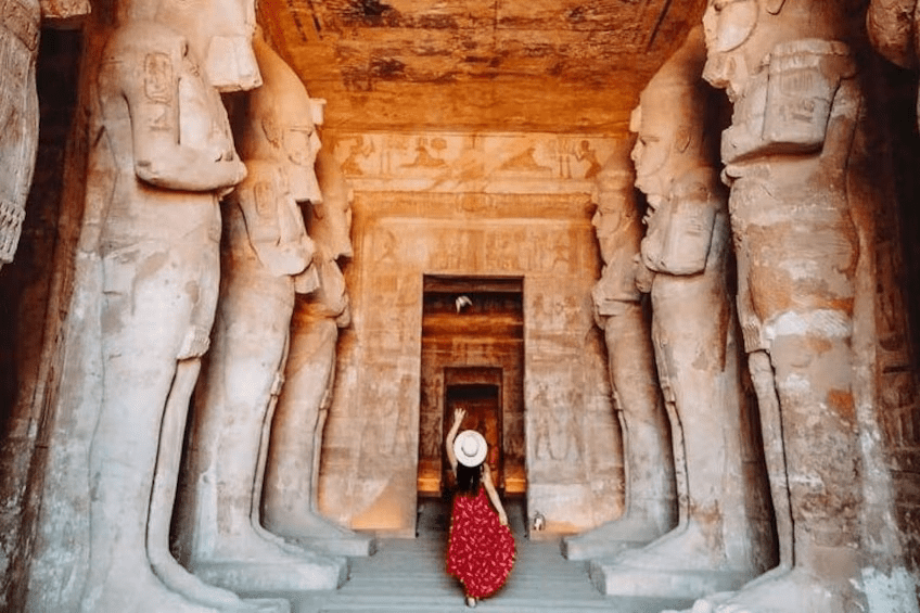 Private Day Trip: to Abu Simbel from Aswan by Air