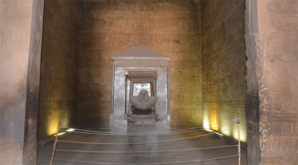 Private Tour: 8 Days 7 Nights Great Pyramids & Nile Cruise by Train from Cairo €