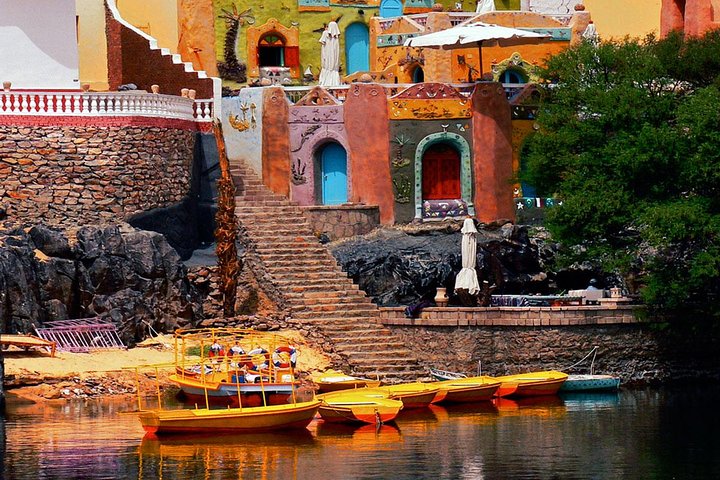 Private Trip: Nubian Villiage by Motorboat €