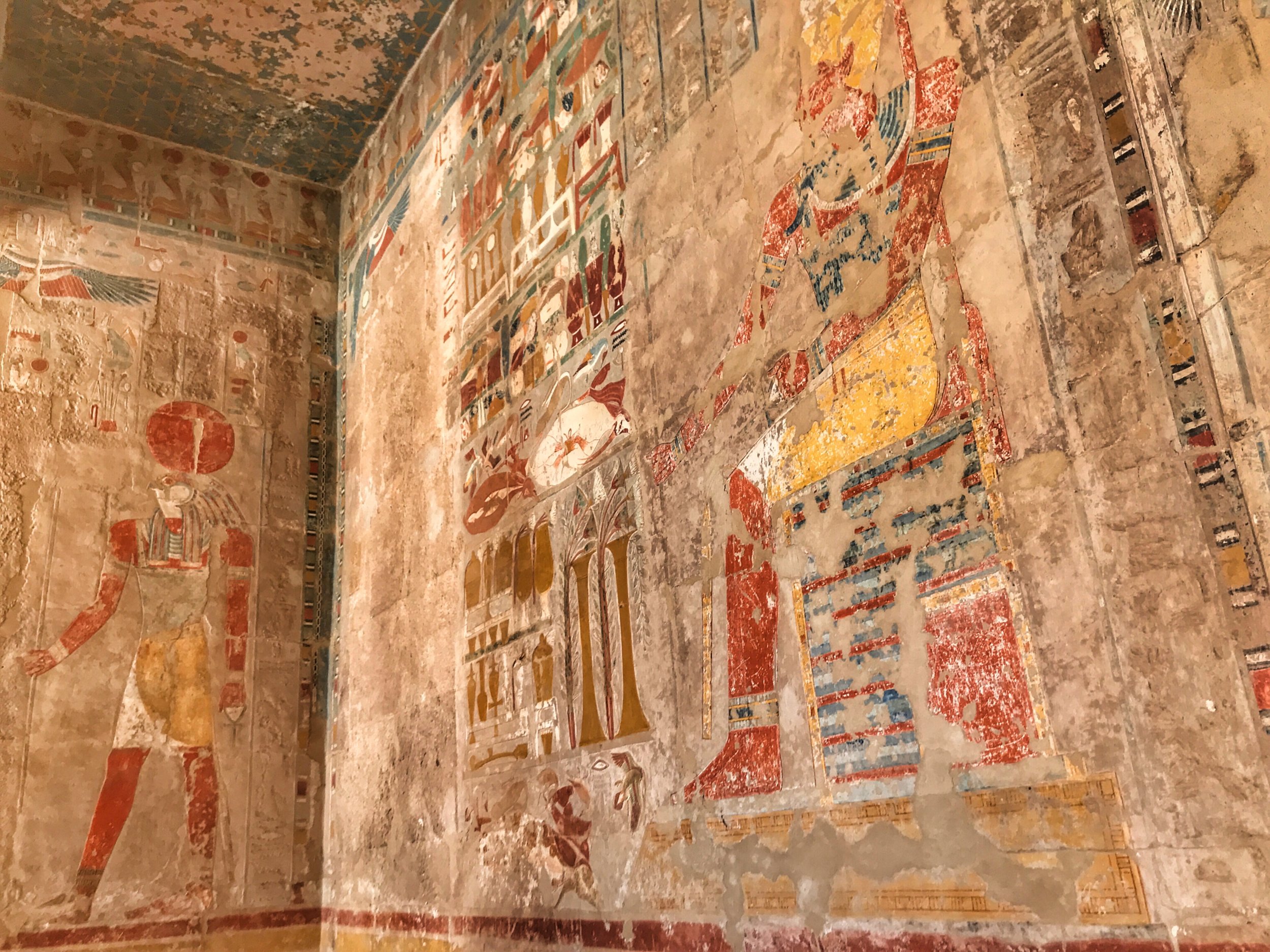 Private 12 Days Tour:Giza Pyramids, Luxor, Aswan Nile cruise & Hurghada €