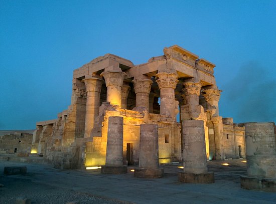 4 nights 5 days Nile Cruise to Luxor& Aswan From Hurghada