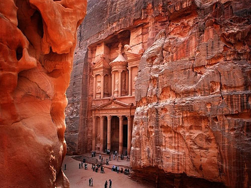 Day Tour to Petra from Sharm El Sheik