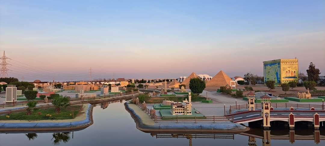 Mini Egypt Park Guided Tour from Hurgada
