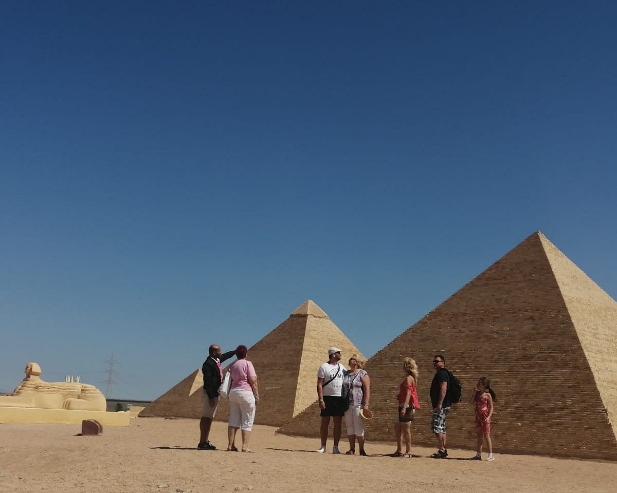 Day Tour to Cairo from Dahab by flight