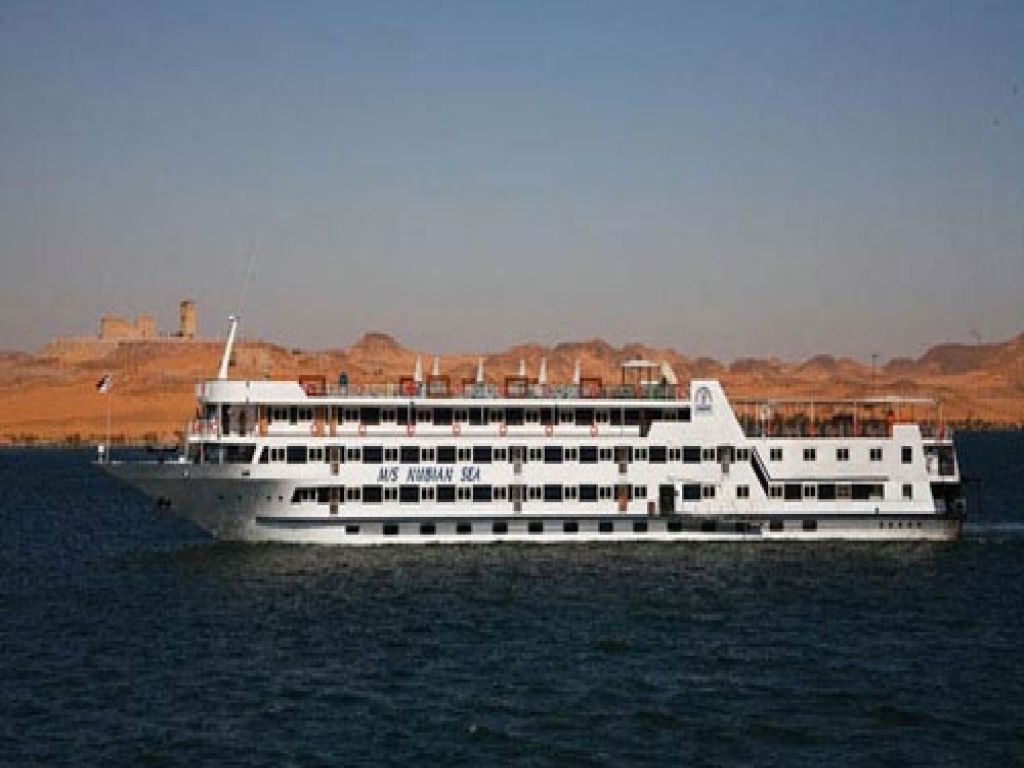 Lake Nasser Cruises