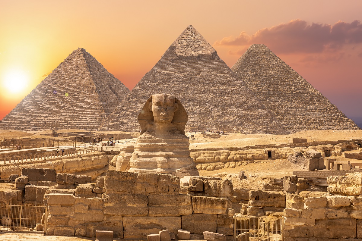 Giza Pyramids Nile Lunch Day Tour from Ain El Sokhna Port