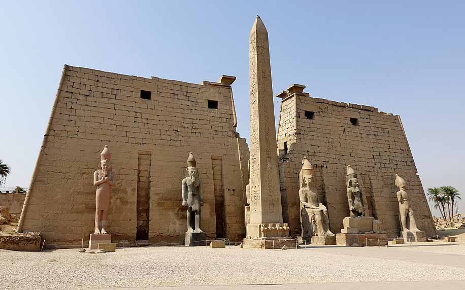 5 Days Mövenpick Royal Lotus Christmas and New Year Nile Cruise