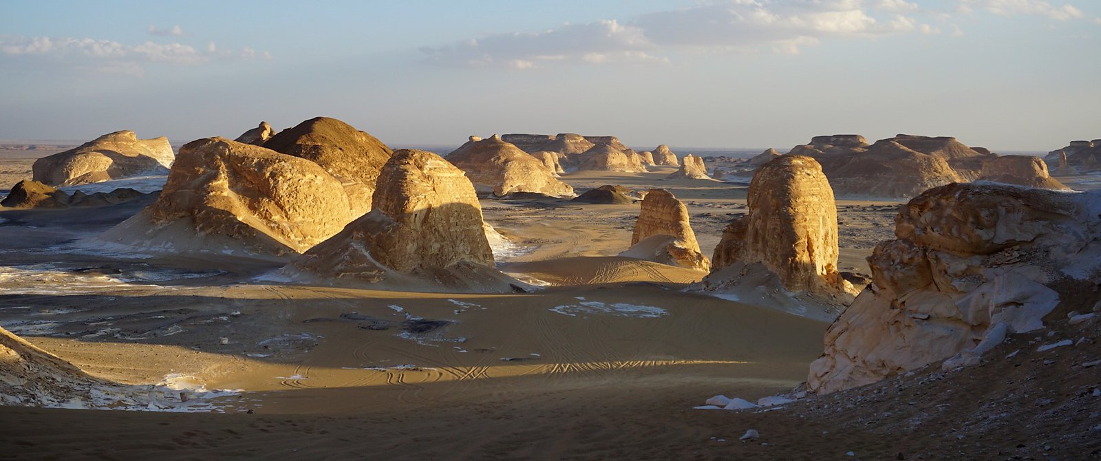 White Desert & Bahariya 3 day Tour