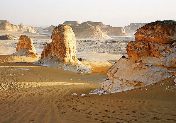 Cairo, Honeymoon Nile Cruise & Oasis Tour
