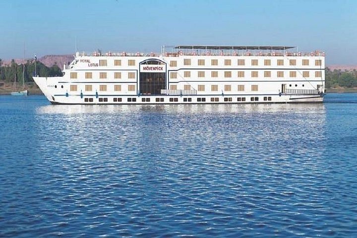 Lake Nasser Cruises